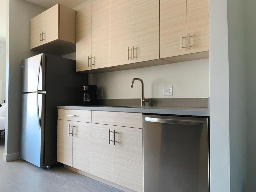 Sleepover Studio Apartments Des Moines Exterior photo