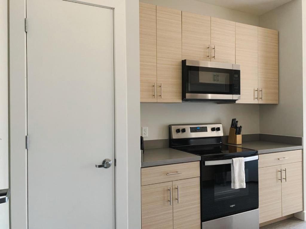Sleepover Studio Apartments Des Moines Exterior photo